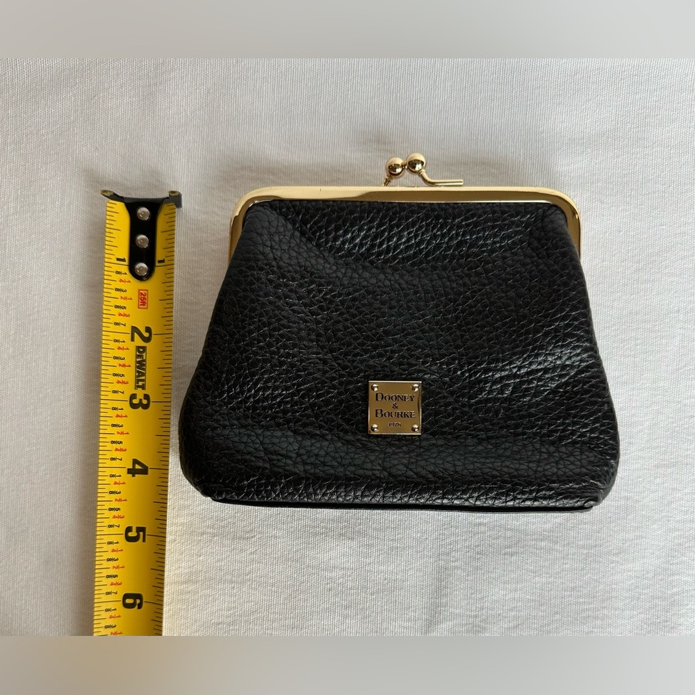 Dooney & Bourke Black Pebble Leather Kiss Lock Coin Purse - Picture 4 of 7